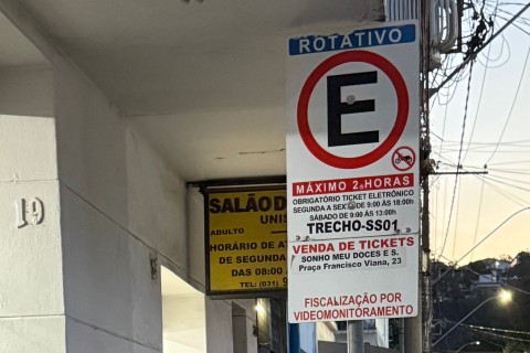 Rotativo é suspenso no Centro de Pedro Leopoldo após rescisão de contrato