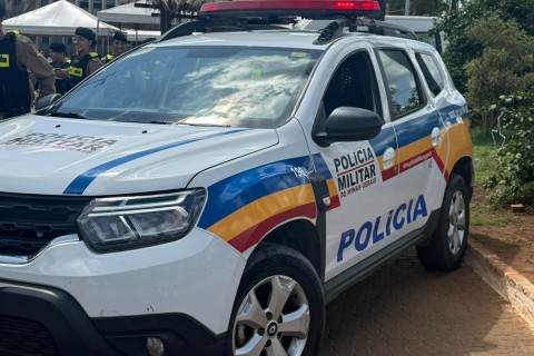 Motociclista fica ferida após atingir cachorro na MG-424, em Matozinhos