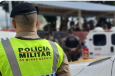 Suspeito de tráfico é detido com drogas e dinheiro no Centro de Pedro Leopoldo