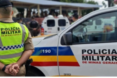 Polícia recupera veículo furtado após perseguição em Prudente de Morais