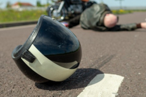 Motociclista se envolve em acidente com veículo escolar em São José da Lapa