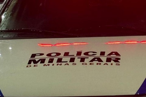Casa é arrombada e moradores encontram imóvel revirado em Pedro Leopoldo