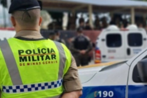 Polícia Militar apreende drogas e armas em operação contra o tráfico em Pedro Leopoldo