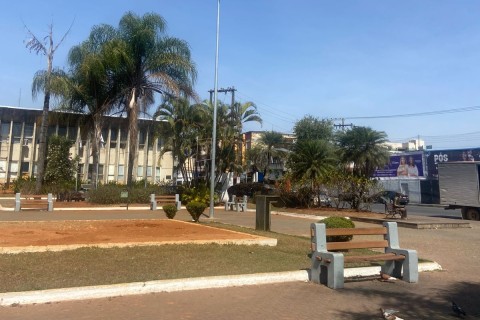 Prefeitura de Pedro Leopoldo define novas regras para organização de praças em parceria com comerciantes