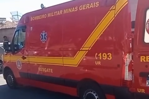 Acidente entre moto e carro é registrado em Pedro Leopoldo; vítima aguarda mais de 1h por socorro