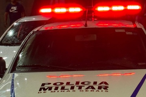 Carro com registro de furto é localizado pela  PM no Centro de Pedro  Leopoldo