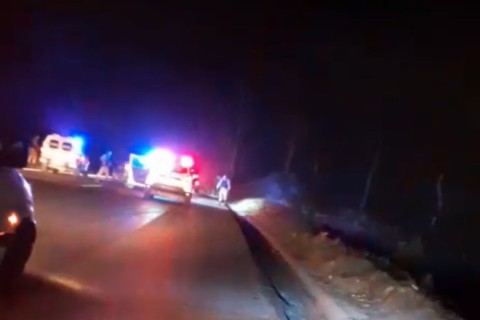 Perseguição policial termina em tiroteio e colisão na MG-424 em Pedro Leopoldo